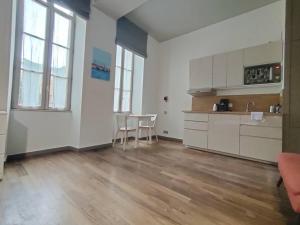 Appartement 1er étage sur cour aux Chartrons