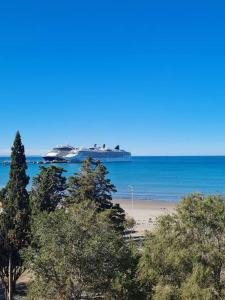 AC suites, vista al mar !