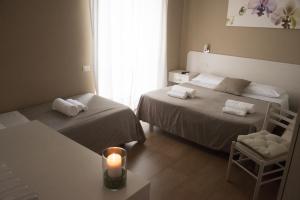 Superior King Room with Balcony room in Anna Guest House