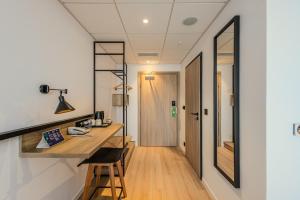 campanile warszawa polnoc