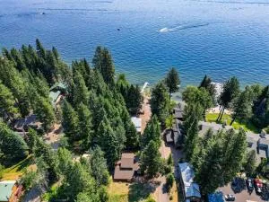New! Sanctuary at Payette Lake - remodeled - close to town - pet friendly - McCall