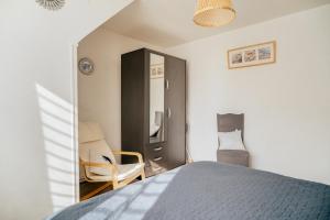 Maisons de vacances Maison Chaleureuse Cancale : photos des chambres