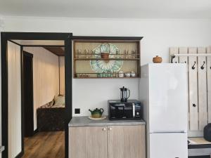 More Holiday Cottage M, 85 meters to the beach with large garden