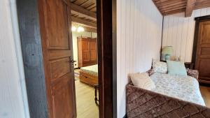 More Holiday Cottage M, 85 meters to the beach with large garden