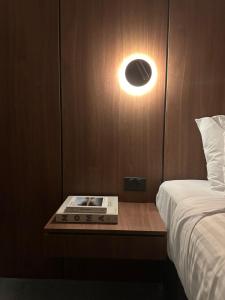 City fringe modern apartment with car parking