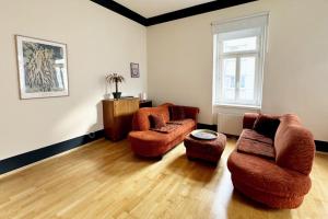 Neue, groß & gemütliche Wohnung mit toller Anbindung