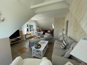 Sonnendeck 3 Zi.-FeWo mit Meerblick in Toplage