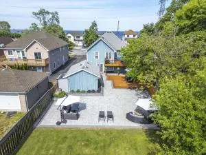 The Nautical Nook Luxury Beach House - Grimsby