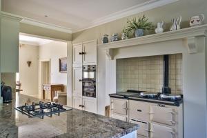 Alward House by Group Retreats