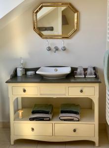 B&B / Chambres d'hotes La Grenouillere - Chambre d'hotes de charme : photos des chambres