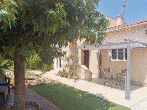 Chambre dHôtes dans Villa - La Londe Les Maures - Résidence dArtiste "La Maison du Bonheur" 2 personnes