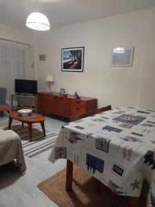 Appartements Style Vintage chic a 20 M de la plage : photos des chambres