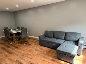 Cozy Home, Easy Access to NYC