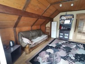 Біла Хижа (Хата)