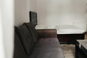 Contessa Central Studio II