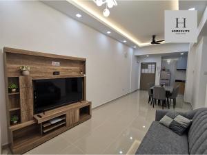 Homexuite Vacation at Sri Indah 2