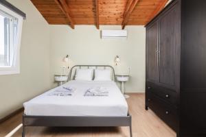 Akrotiri Sea View Maisonette