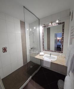 Hotels Hotel Restaurant Champ Alsace : Chambre Triple
