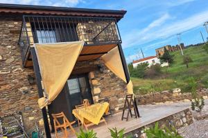 Tarihi Köyde Taş Ev