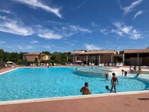 Maison Privée avec Climatisation aux demeures du Ventoux