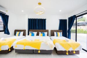 The Moment Pool Villa Bangsaray