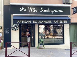 Maisons de vacances Les demeures du Ventoux : photos des chambres