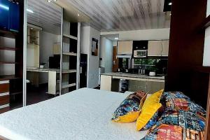 Super céntrico departamento en Equipetrol