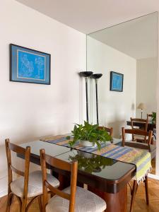RentUp - Elegancia y comodidad en Recoleta Departamento con balcon