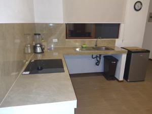 Quinta Vacacional Puerto Quito - Urb Privada El Jardín