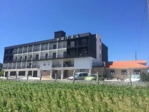 Hotel Santomé - Revolta