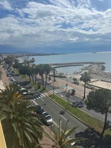 Splendide vue panoramique sur la Méditerranée