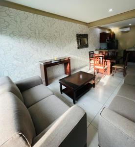 Hermoso y Amplio Departamento Olivo 3