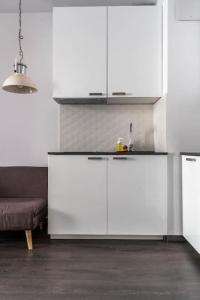 Golden Apartments Warsaw - Premium Building - Sol #11