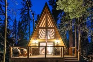 Dogwood Peak Cozy A-frame W Modern Amenities - Pine Flat Lake