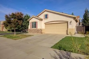 The Merced Hub - Merced