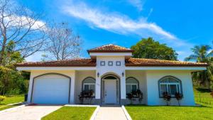 Villa Isabella By Vacation Pura Vida