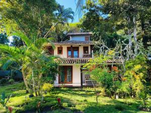 Chalé Top 10 em Arraial dAjuda BA