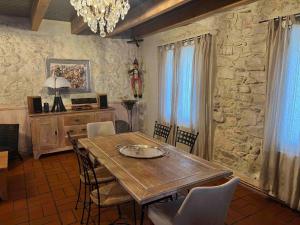 Villas Villa Moderne avec Piscine a Vinassan : photos des chambres