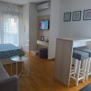 Apartments Karamarković