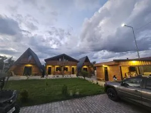 Eco House Bazaleti Lake N1 - Ananuri