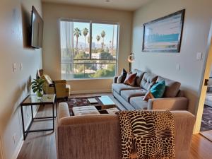 StaysPro - Central Los Angeles Hollywood Homes
