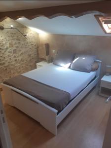 Maisons de vacances Maison de campagne - 5 chambres : photos des chambres