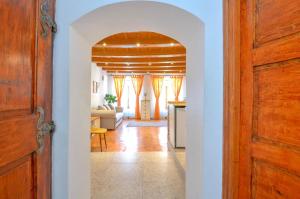 Charming Apartment - Heart of Brașov Poarta Schei