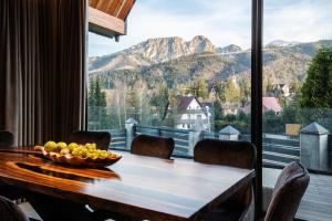 Skyline Luxury Villa with terrace jacuzzi and sauna Zakopane mountains Poland