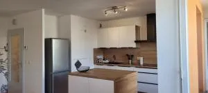 Cosy 51m2 proche gare pour Genève et tram 3 min - 安姆比利