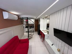 Flat 502 com piscina privativa - 02 quartos