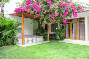 Lux 3 Bed 3 bath villa in Umalas nr Canggu