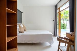 Lux 3 Bed 3 bath villa in Umalas nr Canggu