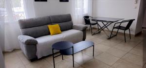 Grand T2 Meublé-Juan Pins-Logt8