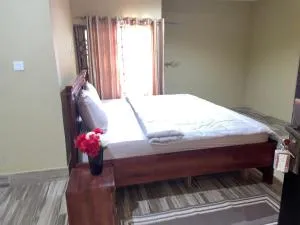 Suburban-Villa - Obo